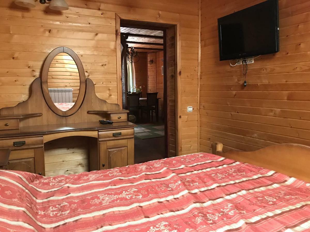 Elf-Cottage Tur'ya Paseka Bagian luar foto